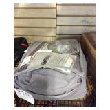 1 LOT CAR COVER