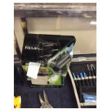 1 LOT REMINGTON SHAVER (DISPLAY)