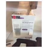 1 LOT WIFI RANGE EXTENDER (DISPLAY)