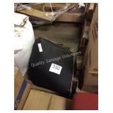 1 LOT STORE MERCHANDISE