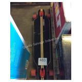 1 LOT SKATEBOARD