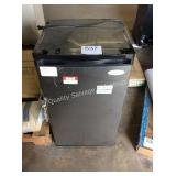 1 LOT COMPACT REFRIGERATOR