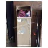 1 LOT MARKET UMBRELLA