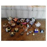 Lot of Novelty Tea Pots
