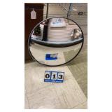 Circular Mirror with Mount