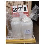 (4) w Quart containers with assorted color lids