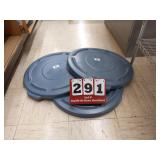 3 Round trash can lids