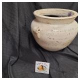 Weathered look Cream Planter