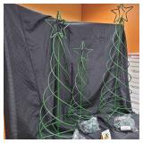 Set of 3 Metal Yard Decor Christmas Trees