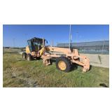 Case Grader 845 (approx 927 hours)