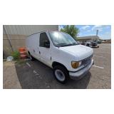 2003 Ford E250 Van (K)