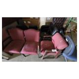 Lot of assorted office chairs