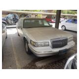 1997 LINCOLN TOWN CAR WHITE