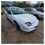 1999  PONTIAC SUNFIRE WHITE