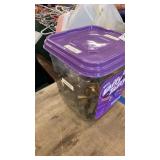 Tub of empty .44 mag brass