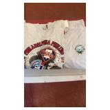 Lot of mixed lg tshirts