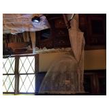 Lot of 6 lace curtains: 1 side panel 65 in long