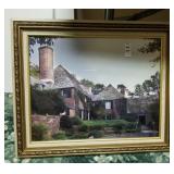 Beautifully framed photo of country house