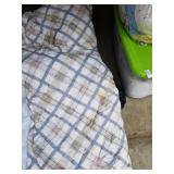 Strobed queen bedspread