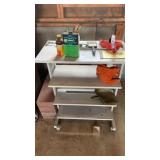 Shelf unit with items