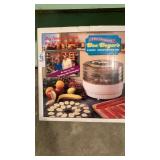 Food dehydrator