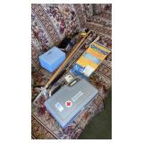 Emergency car kit,grabbers, long shoehorn, asst