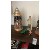 Lot set of dentist figures, , beer Stein