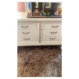 White bedroom dresser with mirror 6 drawers 4ft