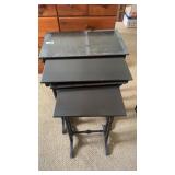 4 slidable Vintage tv tables