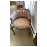 Side arm chair with padding