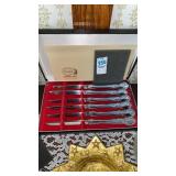 Carvel hall steak knife set in case