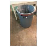 Rubbermaid Brute garbage can