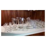 Lot of fraternity-etched pitcher, Pilsner