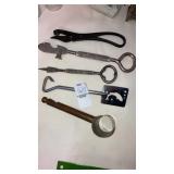 Lot of old metal bar & cigar tools advertising