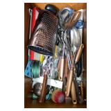Kitchen utensils Ekco grater ladles middle drawer