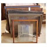 Lit 9f 5 frames and 1 doily stretcher