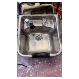 Cosmetology sink 1 1/2 ft wide x 1 1/2ft long