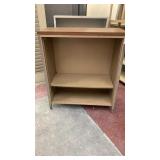 Metal shelf unit 3ft wide x 3 1/2ft tall