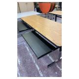 Wooden computer desk table 6ft x 2ftx 2 1/2ft high