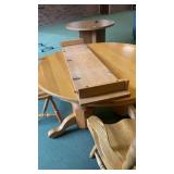 Oak round table with 3 chairs 4ft x 4ft