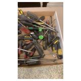 Large tray of screwdrivers