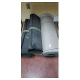 3 green carpet runners