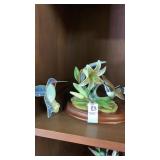 Small hummingbird figure with hummingbird