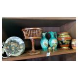 Lot of vases, jugs, baskets, etc.