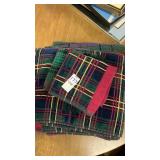 Cloth napkins, towels