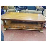 Solid wood coffee table with 2 bottom drawers