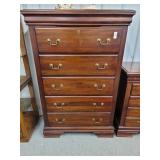 Chest of drawers, Heirloom traditions brand,