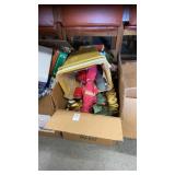 Box lot of decorations