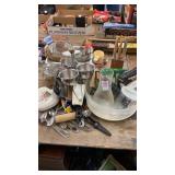 Lot of kitchen items