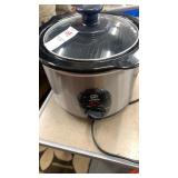 Crofron slow cooker